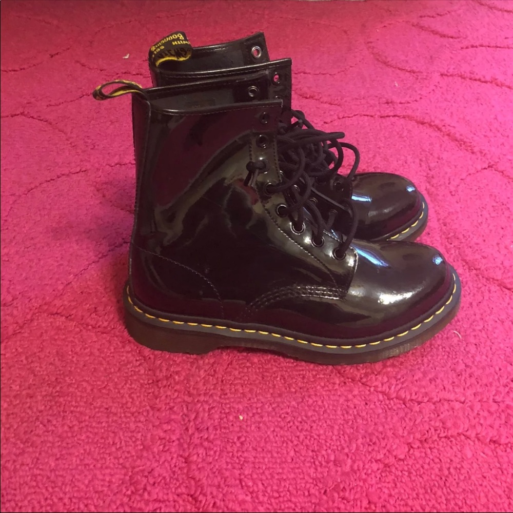 Dr. Martens 1460 8 Eye Boots